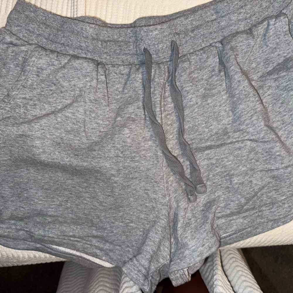 Colsie Gray Jean Shorts with Relaxed Fit